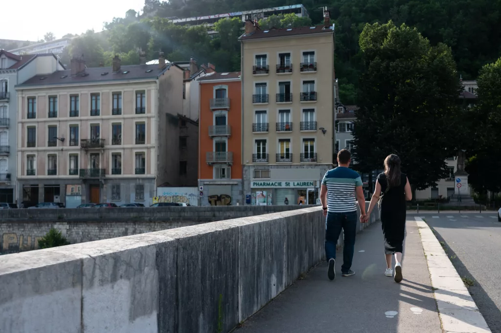 Photo de couple, spot, shooting, quartier saint Laurent, Grenoble